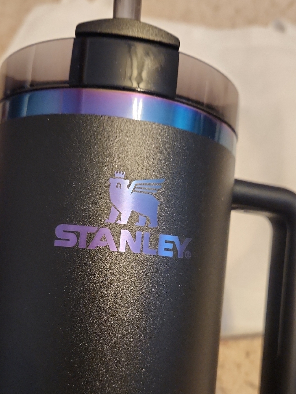Stanley The Flowstate Quencher Tumbler 40 Oz Black Chroma Collection NEW - Picture 3 of 6